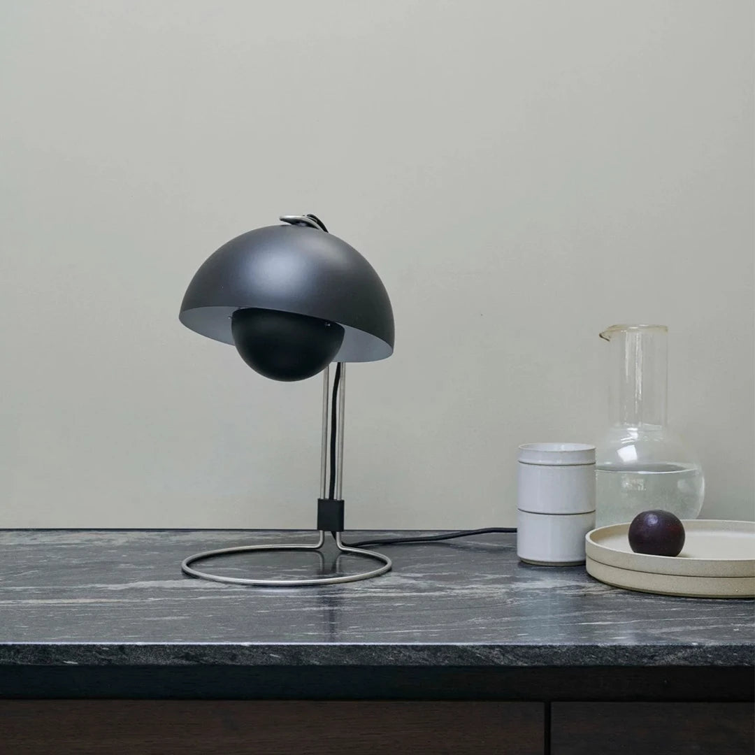 &Tradition:Flowerpot VP4 MTBK &トラディション フラワーポット VP4 テーブルランプ