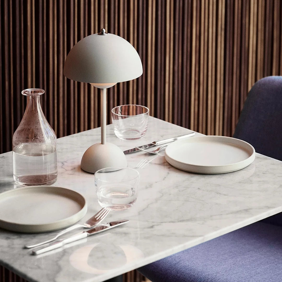 &Tradition:Flowerpot VP9 MTWH &トラディション フラワーポット VP9 ポータブル テーブルランプ