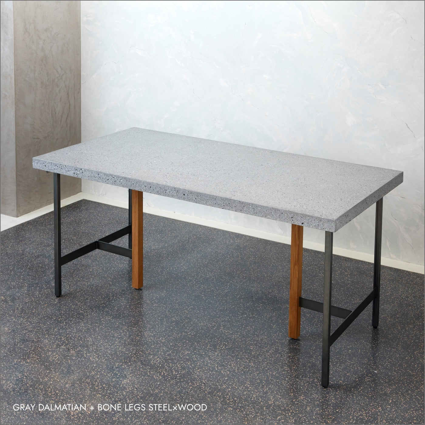 COLOR'U:BEALSTONE DINING TABLE with BONE LEGS STEEL×WOOD コロル ビールストーン ダイニングテーブル