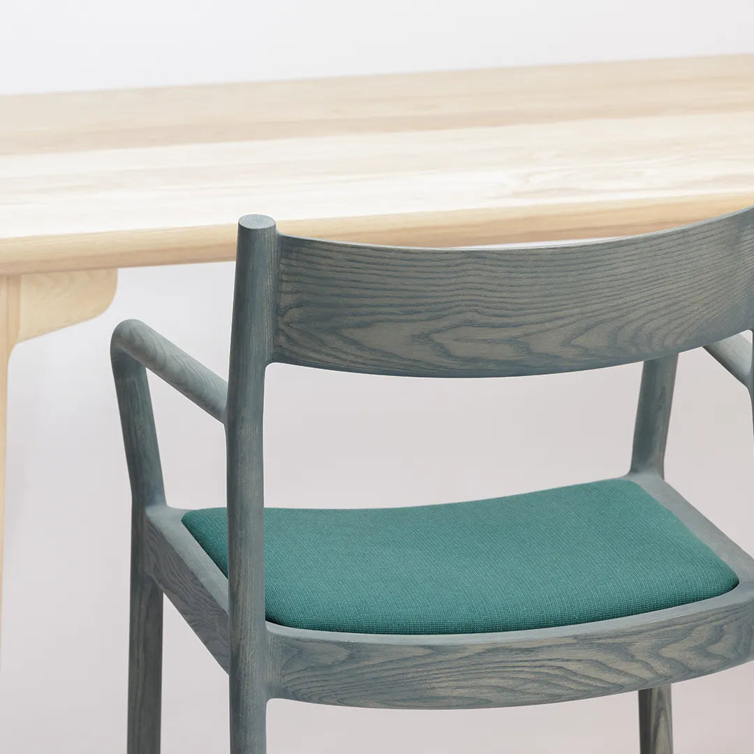 Hirata Gen Collection:Gc01–A WH ヒラタ玄コレクション Gc01–A ダイニングアームチェア