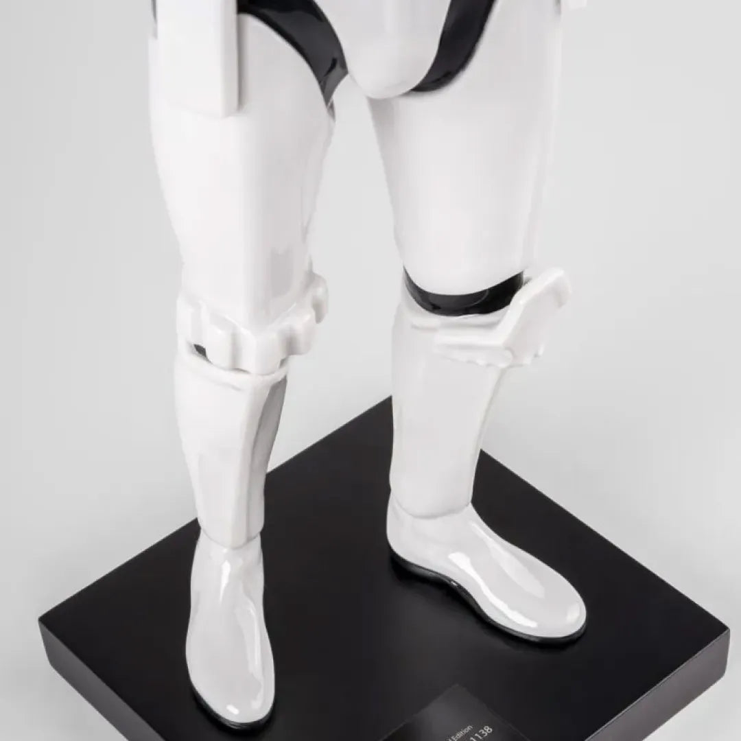 LLADRO:Stormtrooper by STAR WARS リヤドロ ストームトルーパー by スターウォーズ
