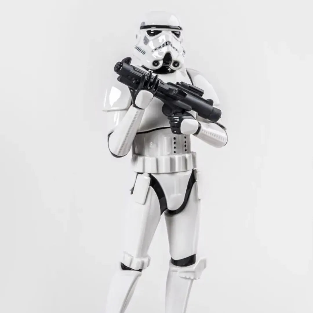 LLADRO:Stormtrooper-2 by STAR WARS リヤドロ ストームトルーパー 2 by スターウォーズ
