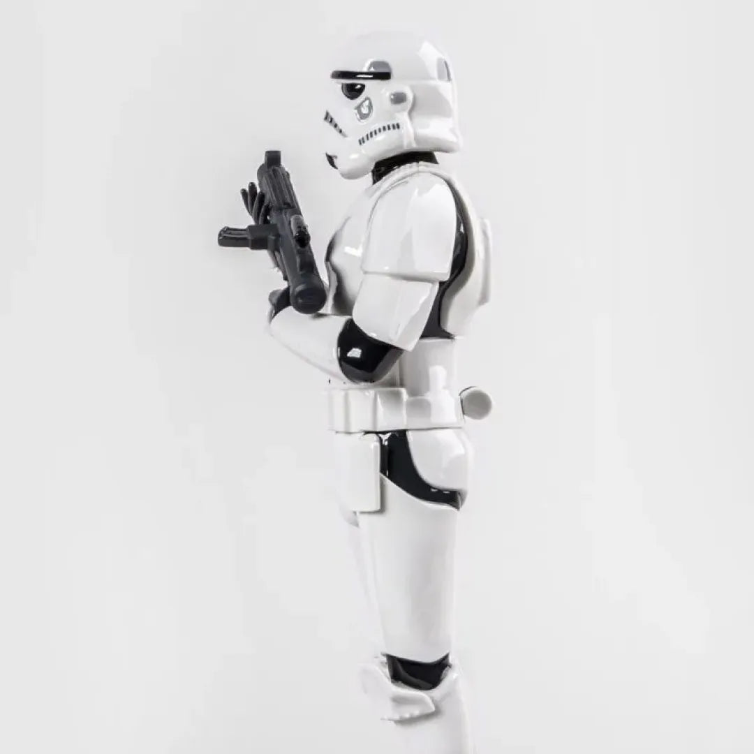 LLADRO:Stormtrooper-2 by STAR WARS リヤドロ ストームトルーパー 2 by スターウォーズ