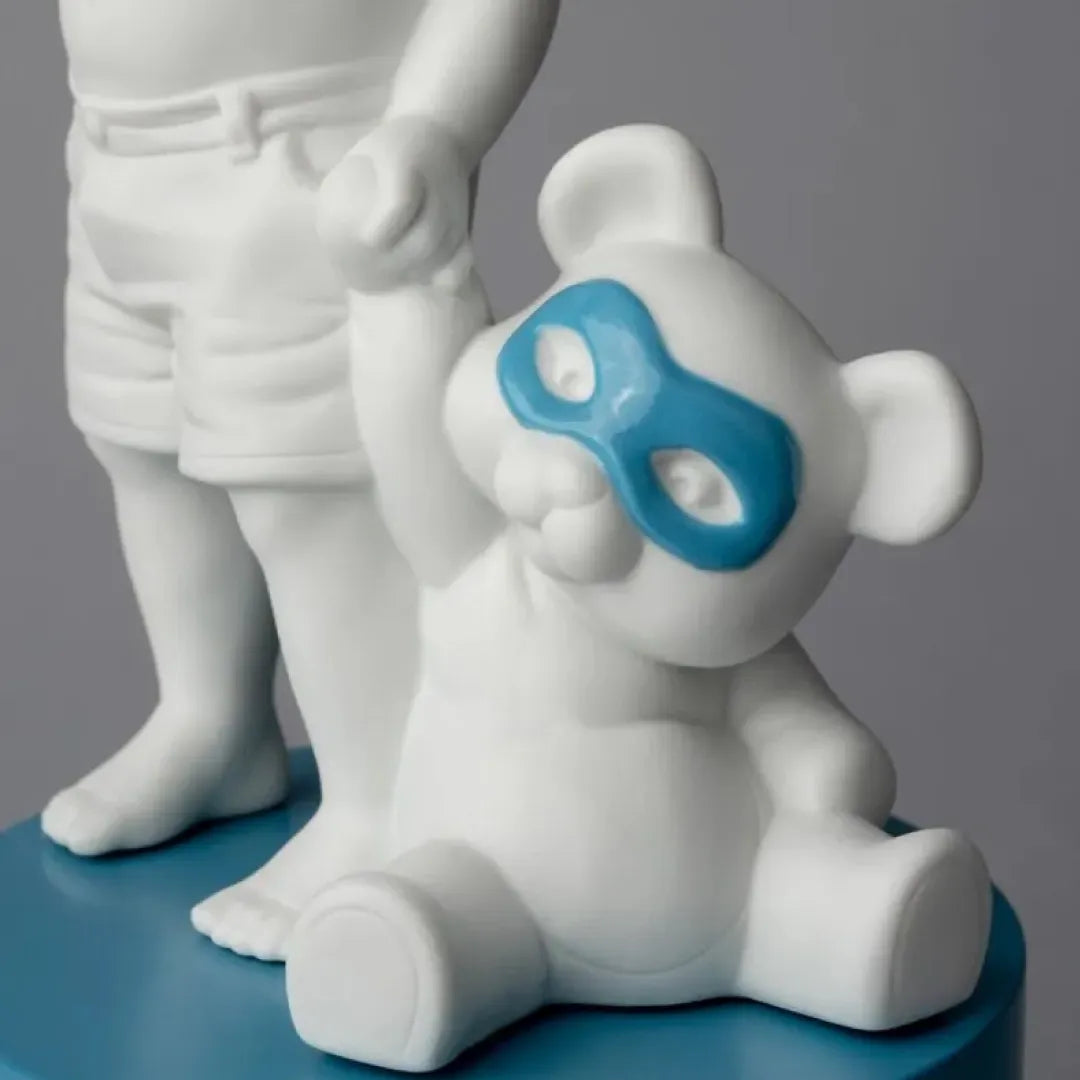 LLADRO:I have Super Powers Baby Boy リヤドロ アートフィギュア 赤ちゃん