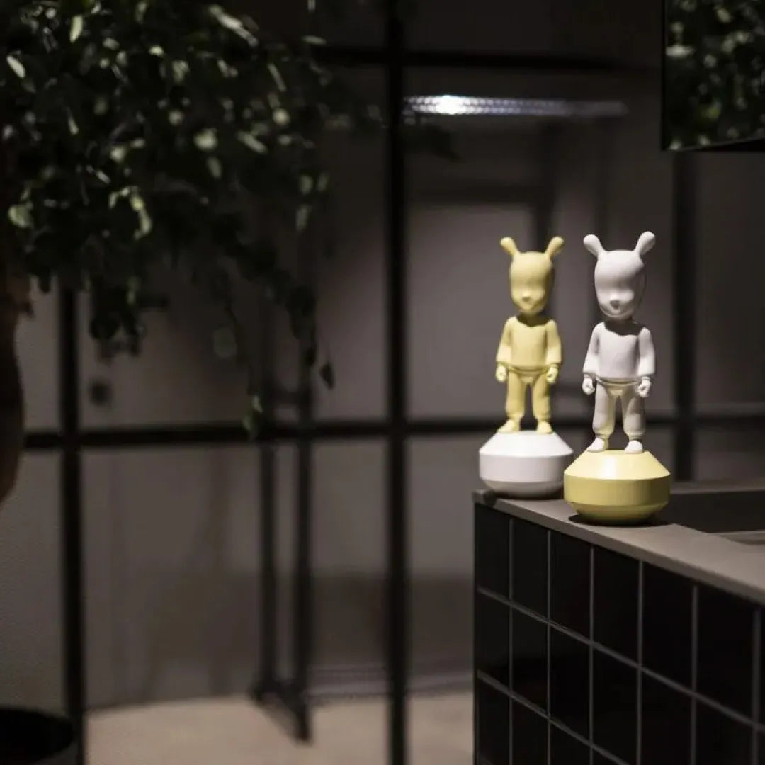 LLADRO:The Yellow Guest リヤドロ アートフィギュア ザ・ゲスト