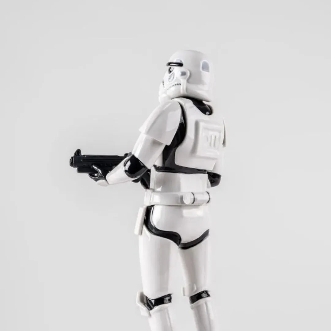 LLADRO：Stormtrooper by STAR WARS　リヤドロ ストームトルーパー by スターウォーズ